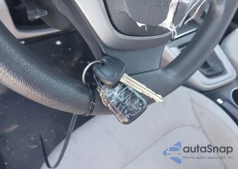 2017 Hyundai Elantra Se z USA, uszkodzony, nr VIN KMHD84LF7HU161737